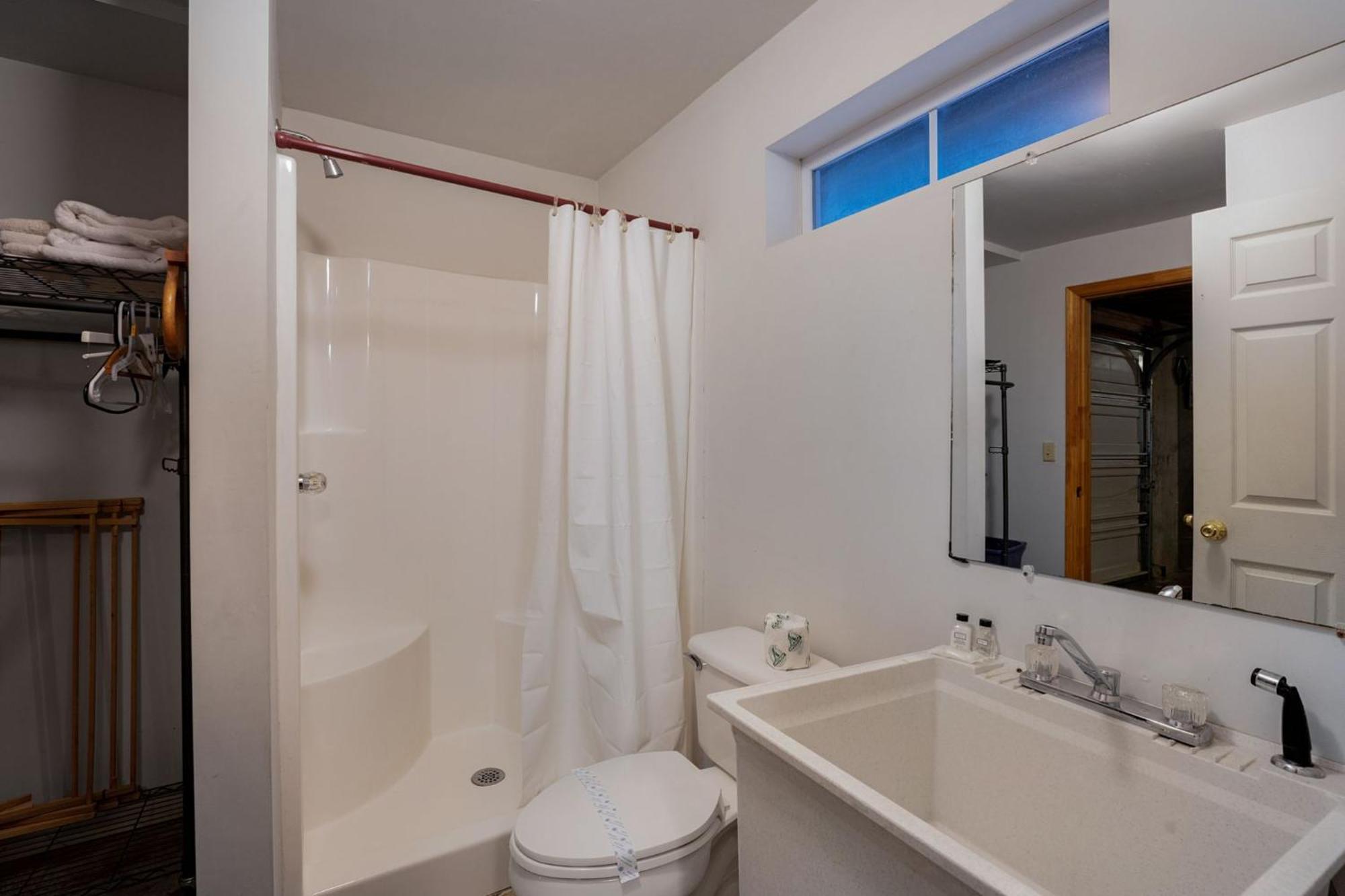Villa Peaceful Living Minutes From Blue Ridge Hot Tub Pool Table Exterior foto