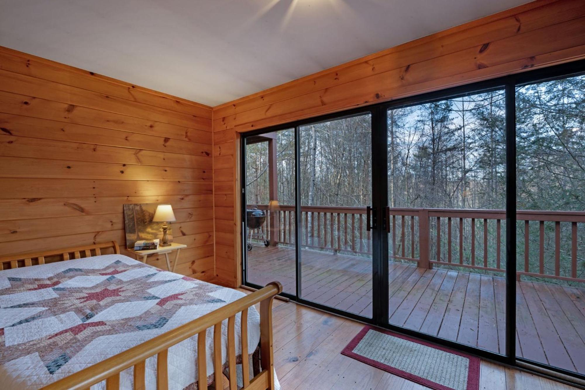 Villa Peaceful Living Minutes From Blue Ridge Hot Tub Pool Table Exterior foto